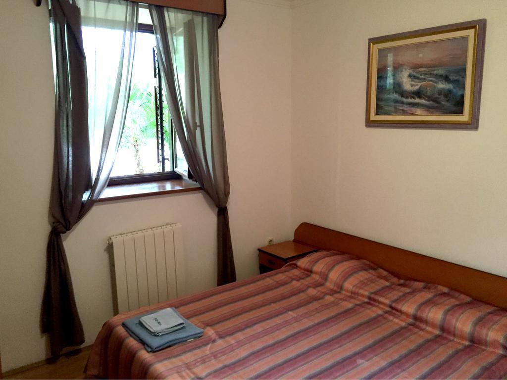 Aqua Family Apartments Каригадор Екстериор снимка
