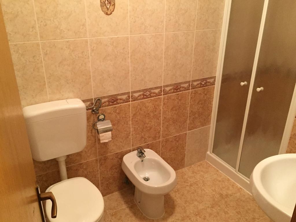 Aqua Family Apartments Каригадор Екстериор снимка